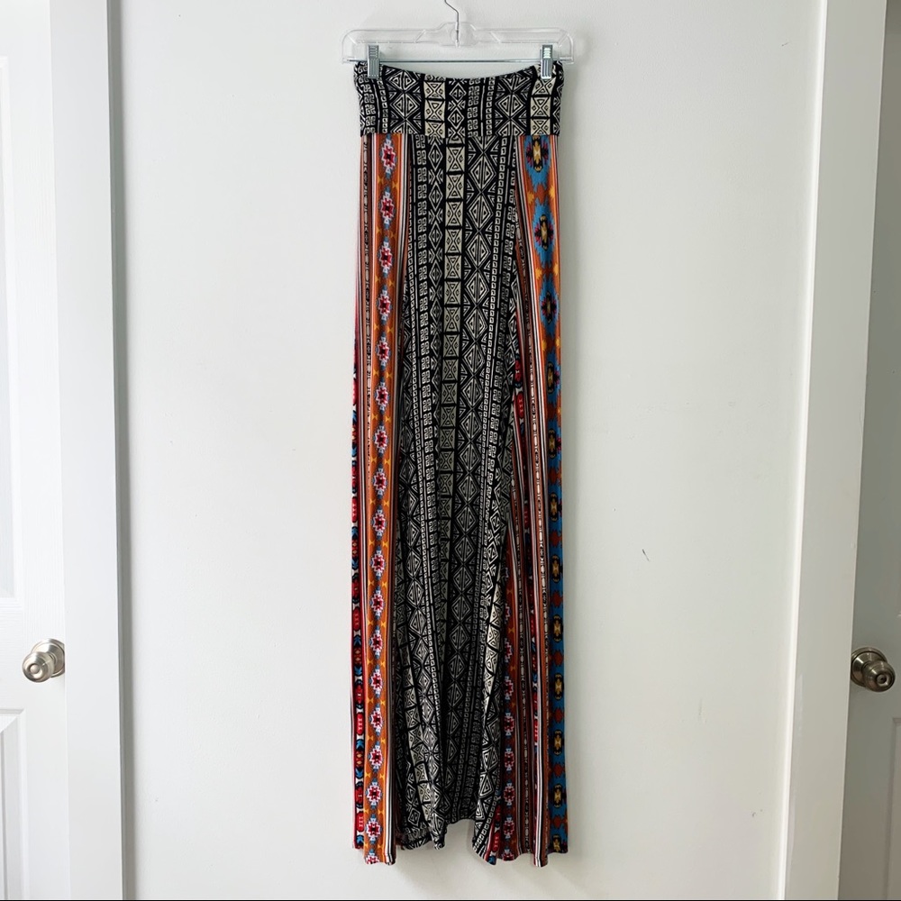 🔥 Bohemian Multicolor Patterned Maxi Skirt - Picture 5 of 10